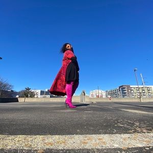 Pink knee length boots fuchsia size 9